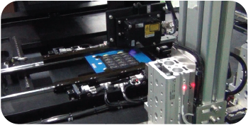 Transfer of panel to 2D vision XY table as part of combined 3D vision inspection and AOI process | LU168